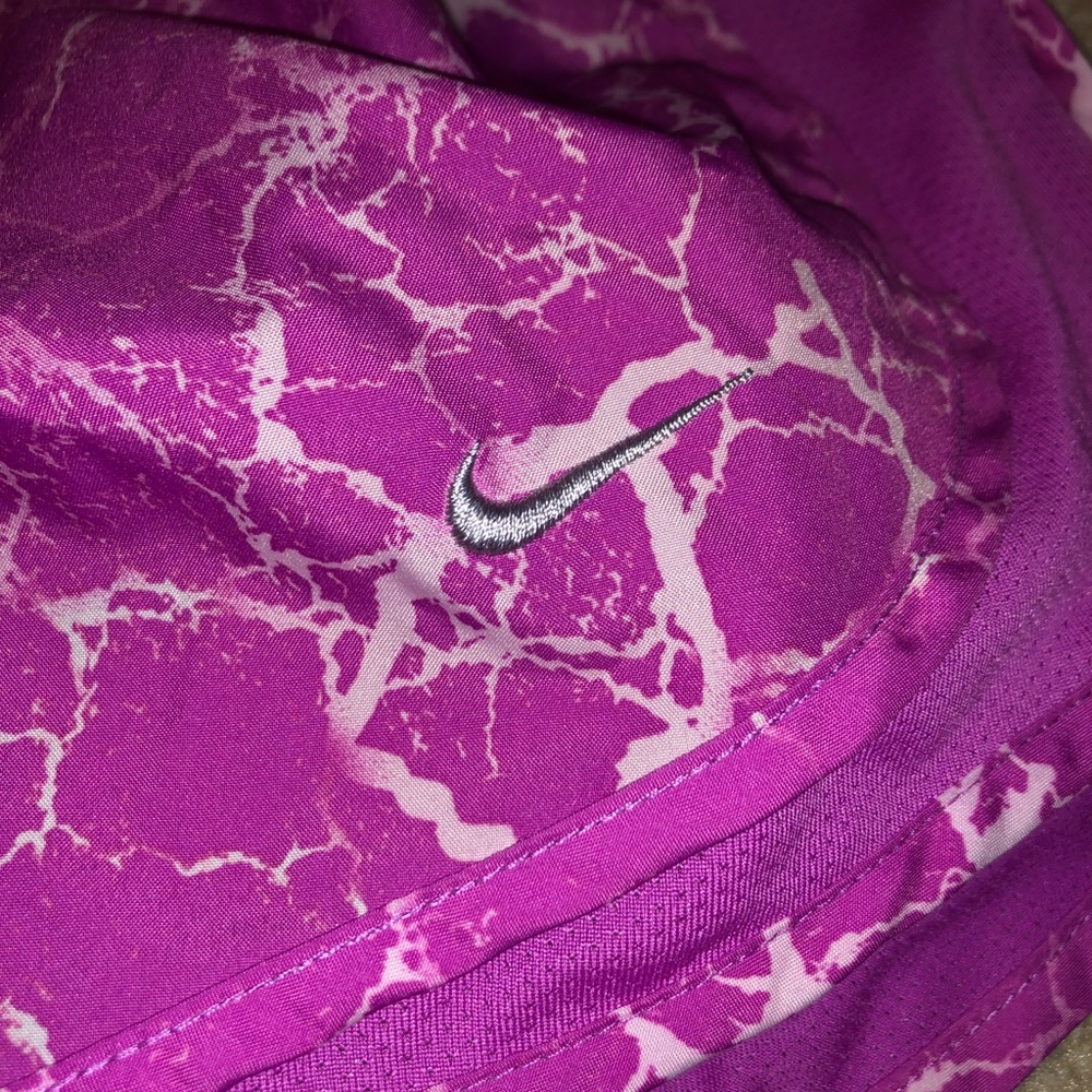 Women’s Nike Shorts (M)